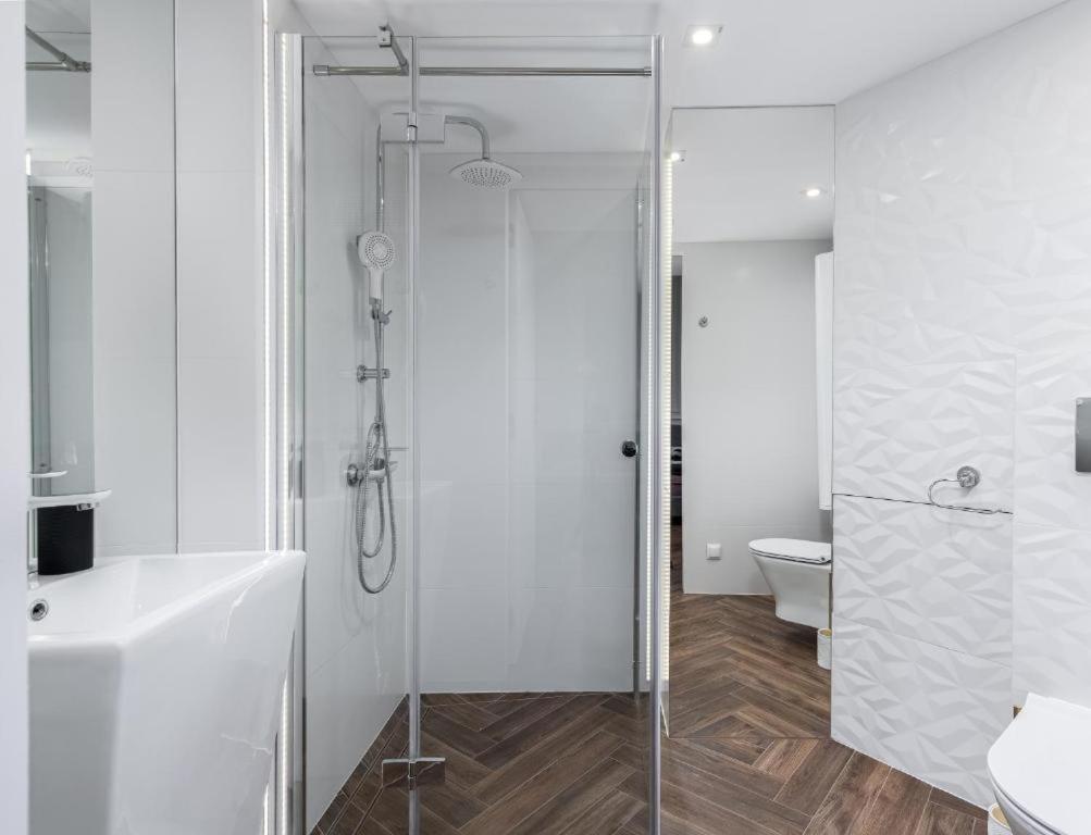 Vistula Boulevards Jacuzzi Apartment Краков Экстерьер фото